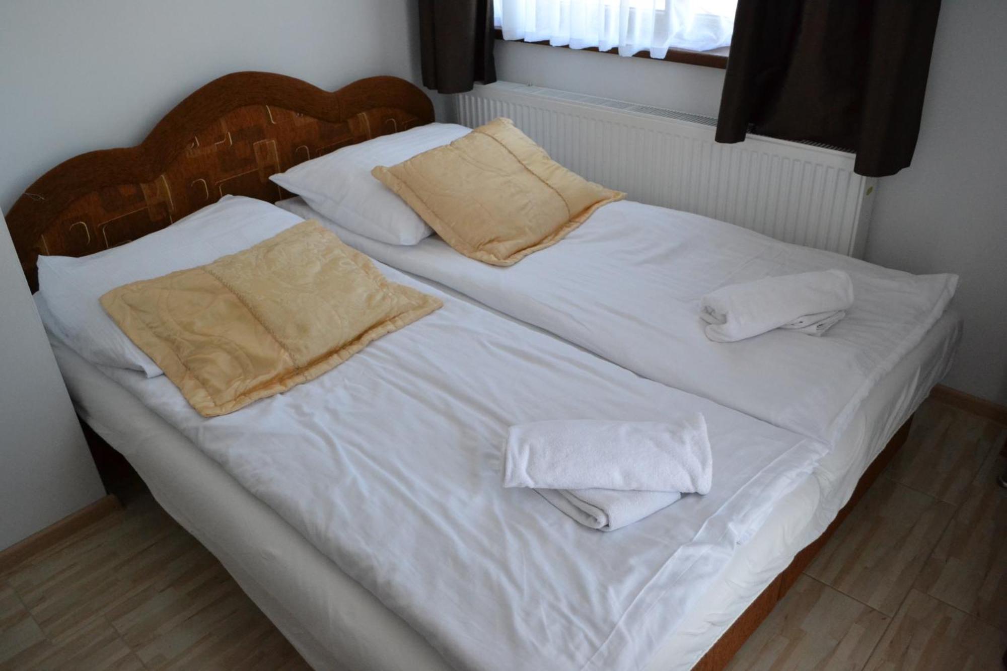 Gosciniec Kaszebe Bed & Breakfast Łeba Dış mekan fotoğraf